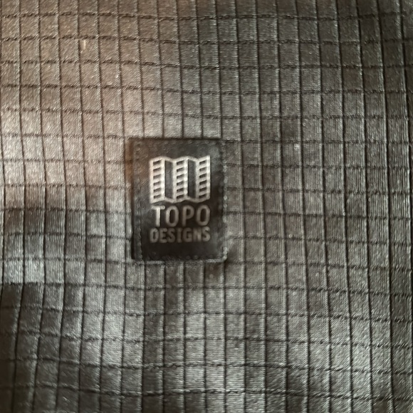 Topo Design Zip Up. Black. Size Medium. - Picture 3 of 4
